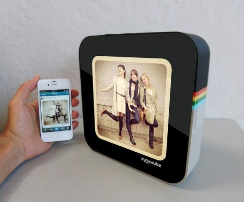 Instagram digital photo frame