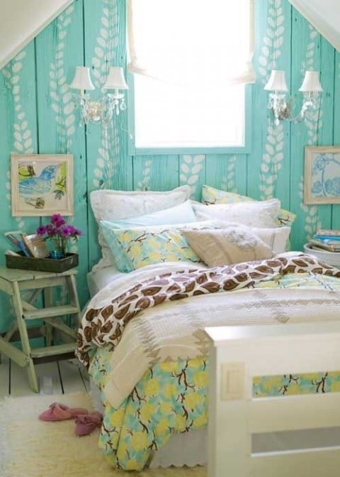Five Ways To Brighten A Dull And Boring Bedroom - Pastel blue Painted Walls