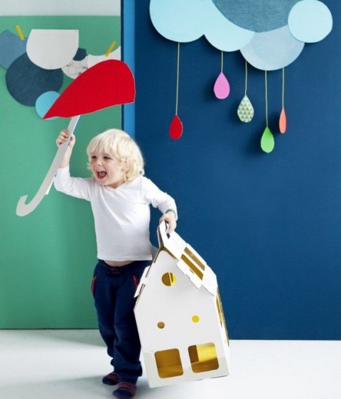 10 Children's Toys For The Conscientious Parent - Mobile Home, Recycled Cardboard Dolls House
