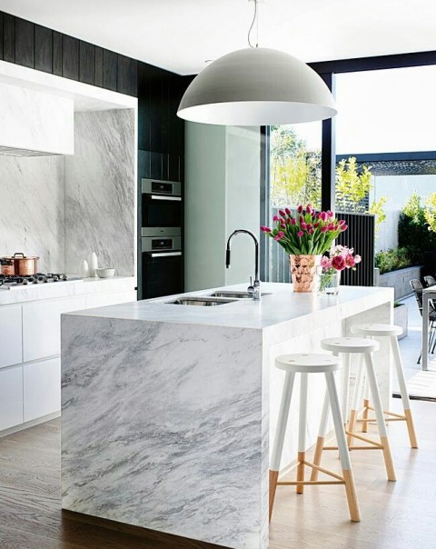 How to Pick the Right Kitchen Worktop - Marble Worksurface