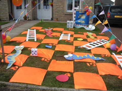 10 Fun Garden Toys - Home-made Snakes & Ladders