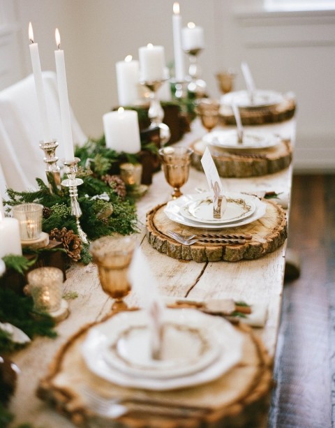 10 Stunning Dining Room Designs To Inspire You In Time For Christmas - Christmas Table Decorations