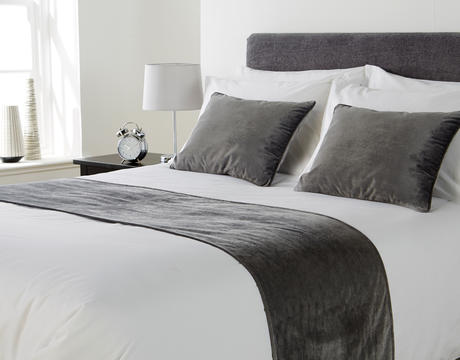 How To Tailor Furnishing For Student Accommodation - Mitre Linen Regency Bed Runner.