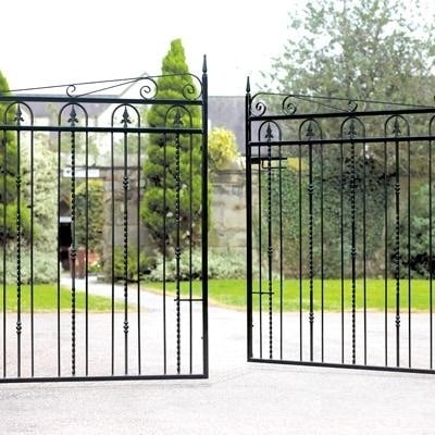 5 Reasons Why Gates & Railings Will Enhance Your Home - Windsor Wrought Iron Style Metal Driveway Gates