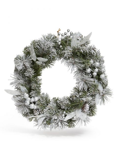 White Christmas Wreath