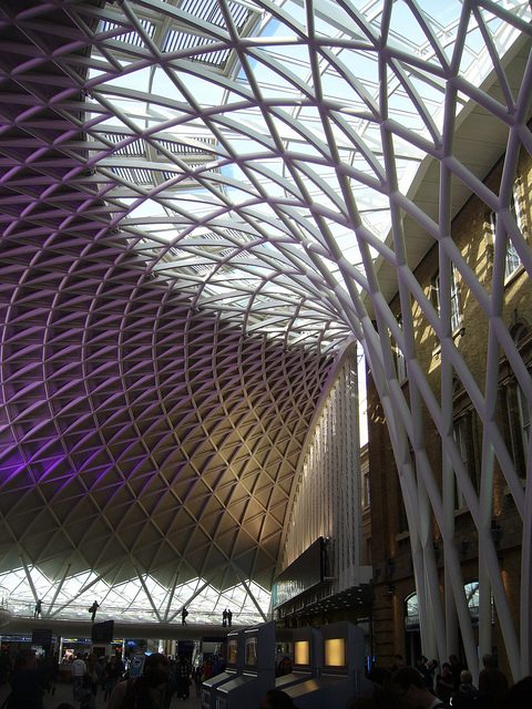 New Kings Cross station - Photo by Peter Burgess