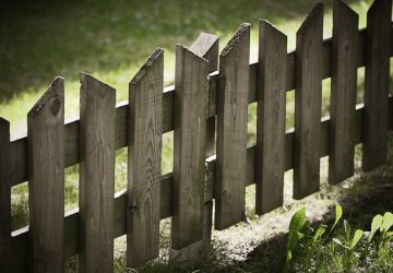 Wooden fence - Photo by Antti-Jussi Kovalainen