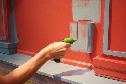 Roller painting wall - Photo by Charles & Hudson