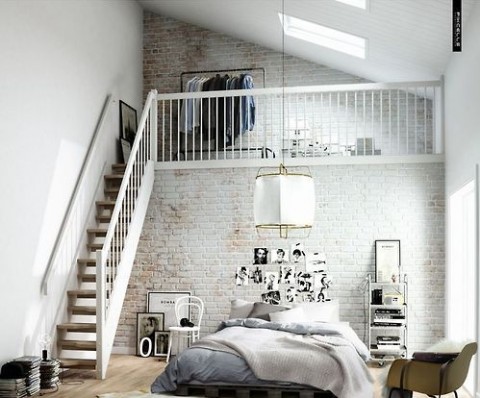 Bedroom with upper space