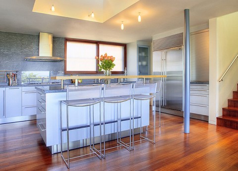 Kitchen with breakfast bar - Photo by Chase Lindberg