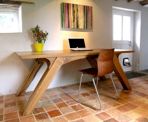 Bespoke table - Found on makersbespokefurniture.com