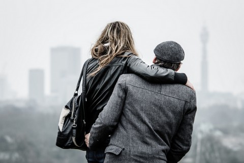 Couple Watching London - by Daniele Zanni