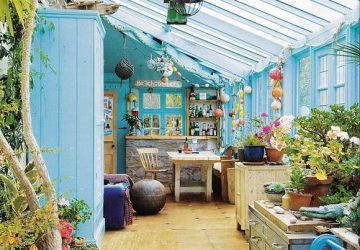 Blue Rustic Beach Cottage Conservatory