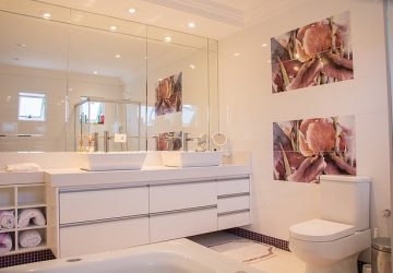 Family Bathrooms: Create A Practical Space Your Family Will Love