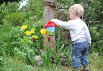 How To Make Your Kids Love Gardening