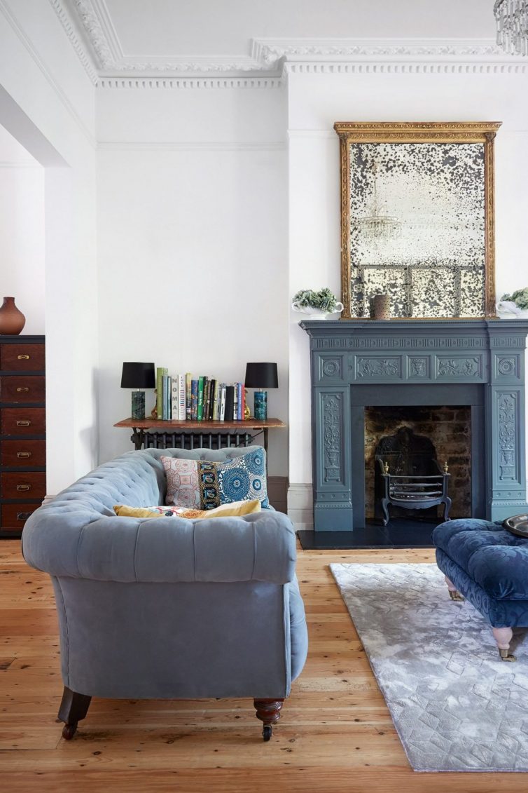 5 Great Ways To Decorate Your Living Room - Image By Paul Massey For HouseAnd Garden.co.uk