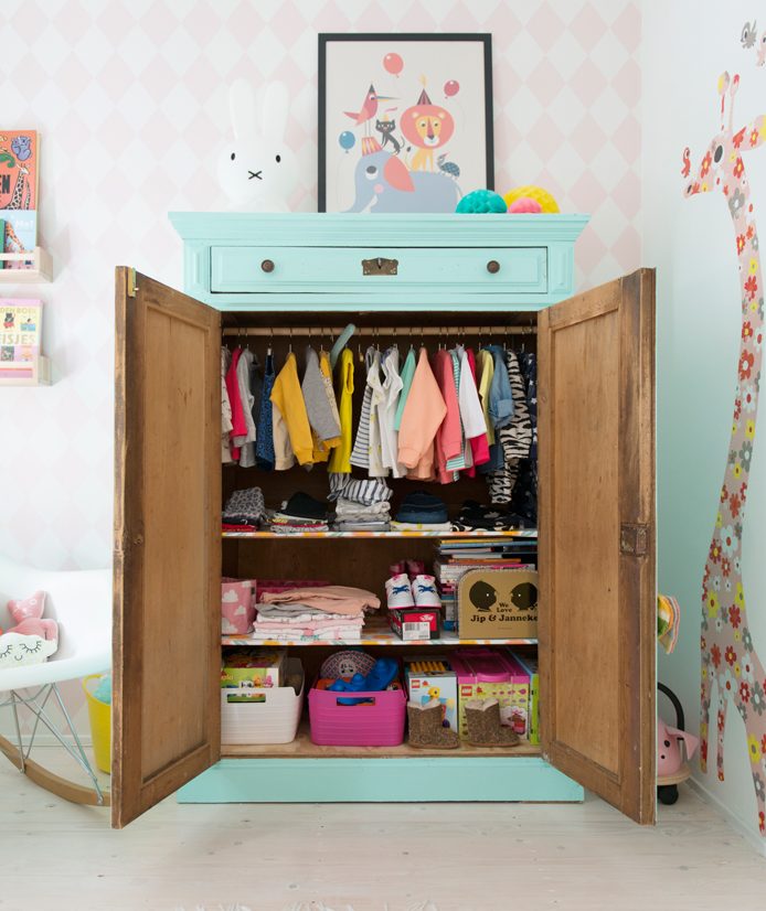 How To Choose The Right Kids Wardrobe - Image From blog.wolfenwolkje.be