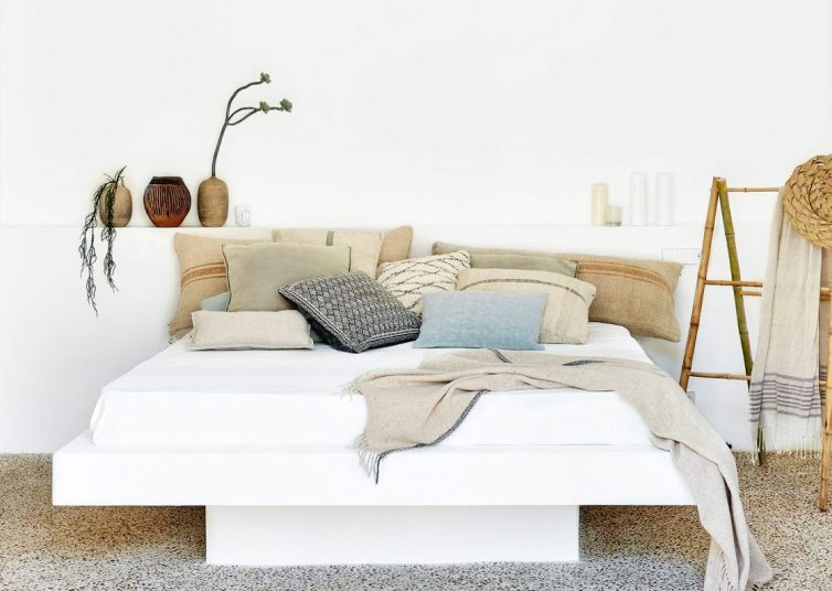 3 Ways To Update Your Bedroom For A Better Night's Sleep - Image From ElleDecoration.co.uk - Photographer Greg Cox