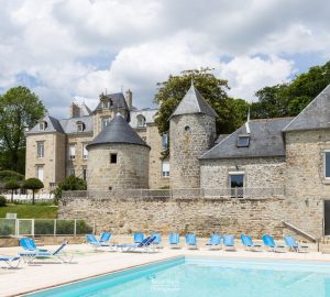 5 Holiday Homes In Brittany Perfect For Group Gatherings - Le Manoir Breton