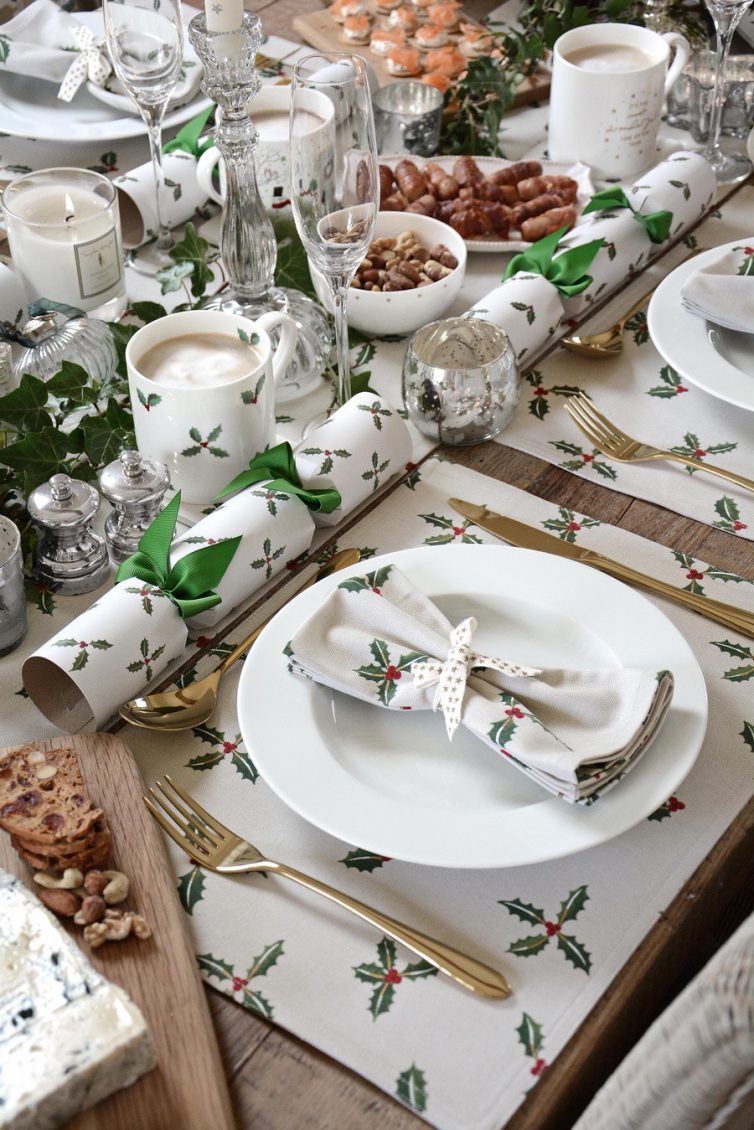Christmas Crockery: Festive Tableware for Christmas 2018