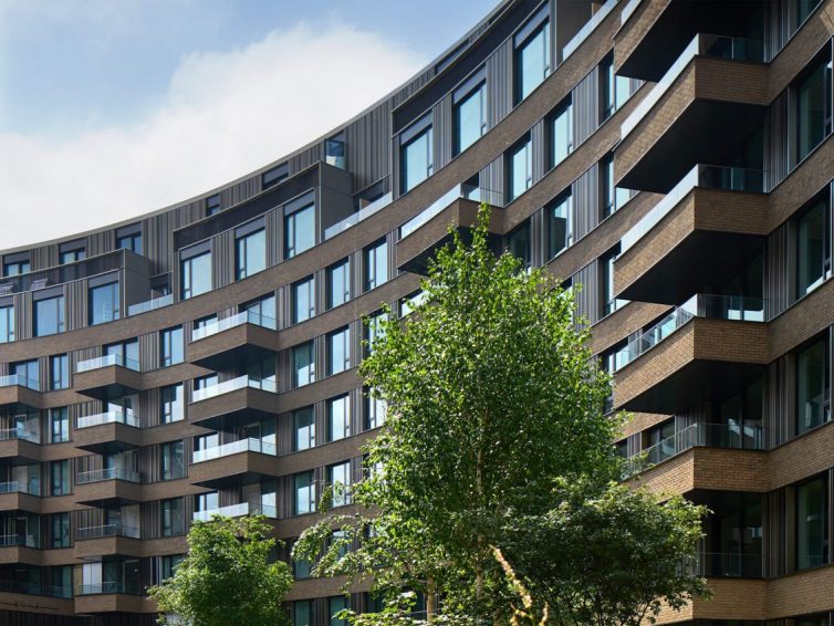 The Crescent Gardens - london television centre apartments - Image Via TelevisionCentre.com