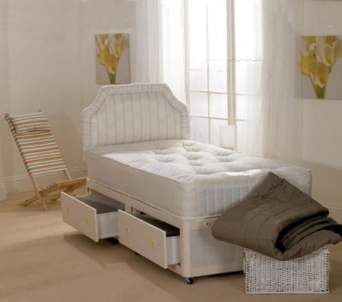 Divan Bed With Storage Drawers - Image Via https://www.hf4you.co.uk