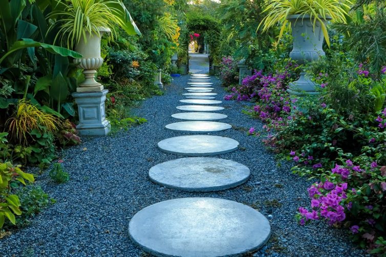Garden circular paving stone