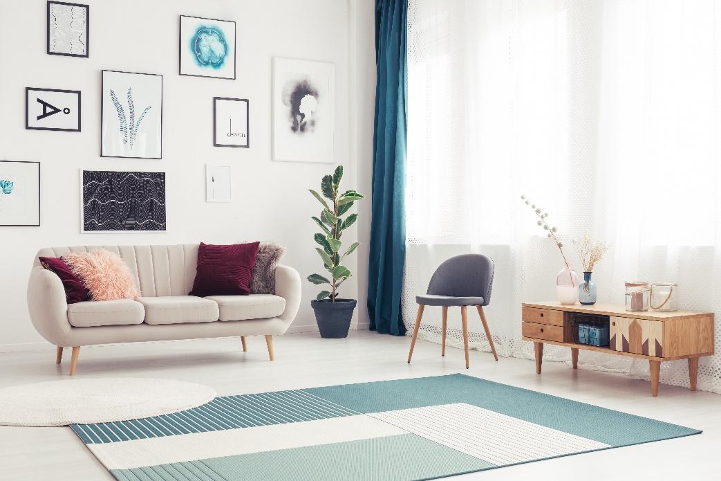 Lounge with blue statment rug