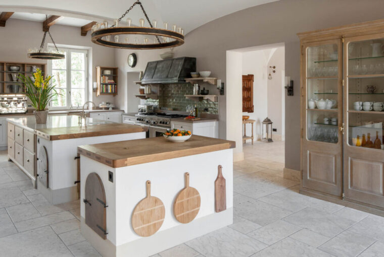 Tuscan Kitchen