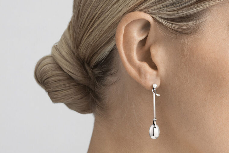 Dew drop long silver earrings - From georgjensen.com