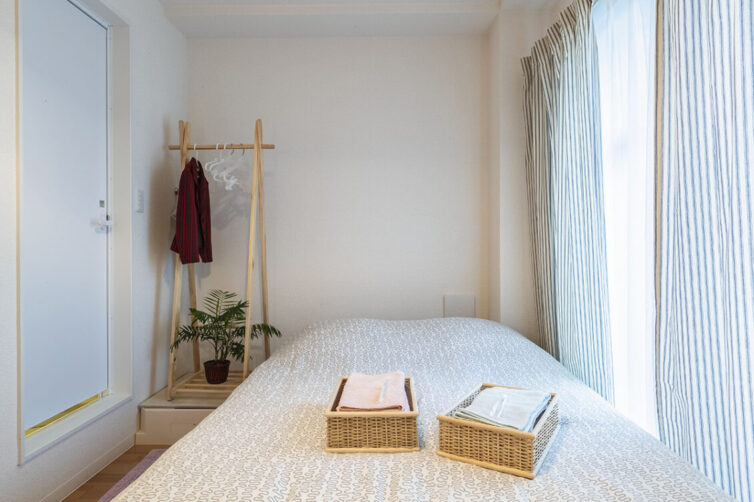 Small neutral bedroom 