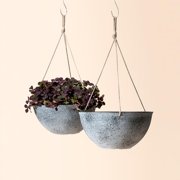 Flower Pot Garden BY La Jolie Muse