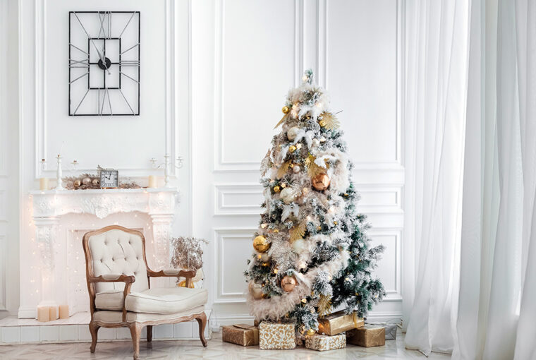 Christmas Tree with tinsel